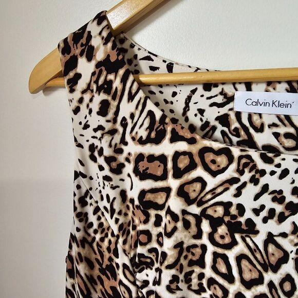 EUC CALVIN KLEIN ANIMAL PRINT SOFT STRETCY MID RUCHED MIDI DRESS SIZE M / PET L - Picture 12 of 16